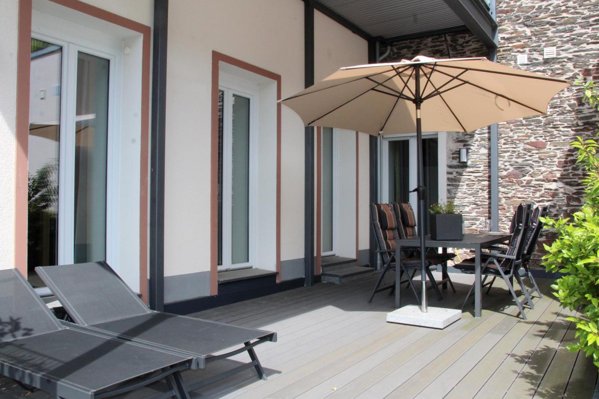 Moselromance - Luxusapartment - Grosse Terrasse - Ruhige Lage Traben-Trarbach Εξωτερικό φωτογραφία